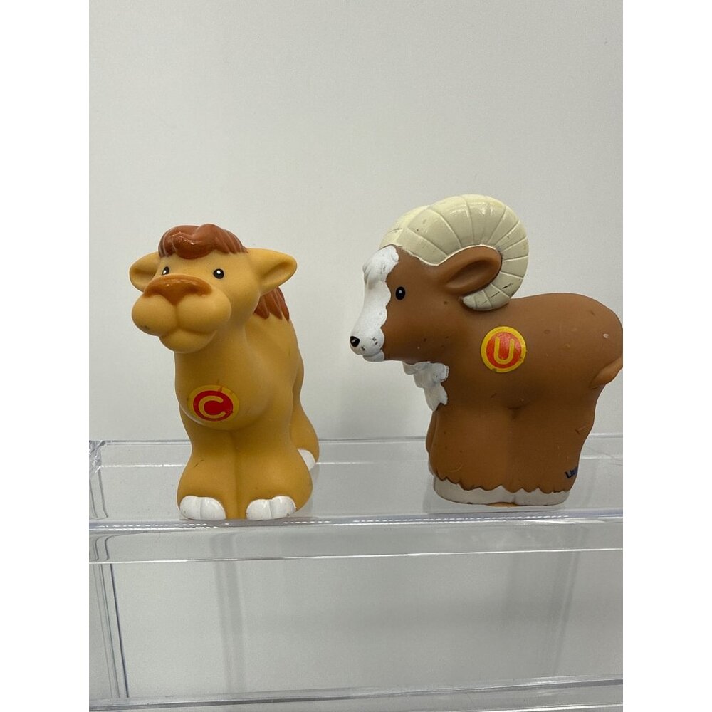 Fisher Price Little People 2 A to Z Animal Action Figures
